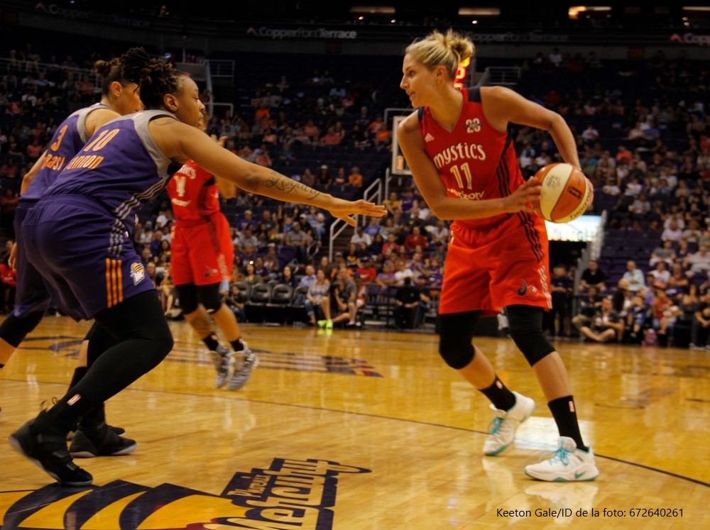 Elena Delle Donne, en un partido ante Phoenix Mercury.